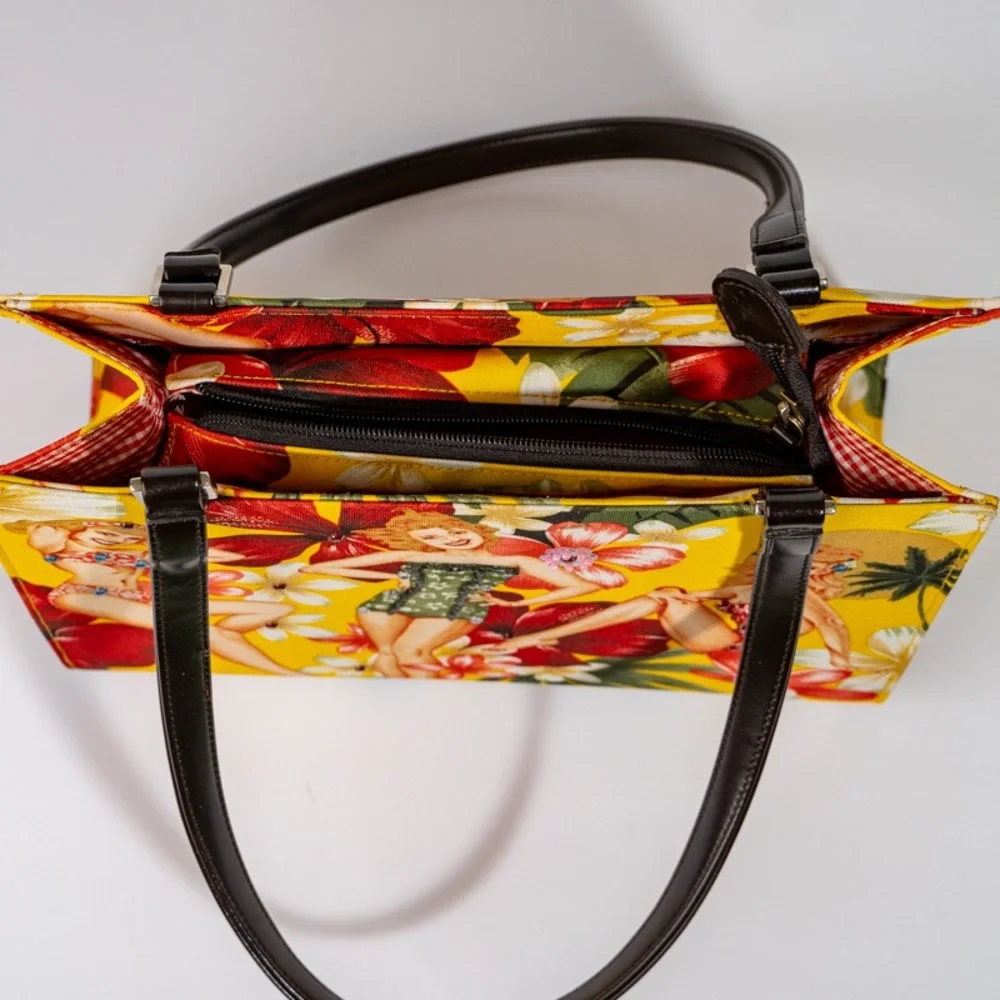 Vintage Pin-Up Floral Tote Bag - Picture 5 of 6